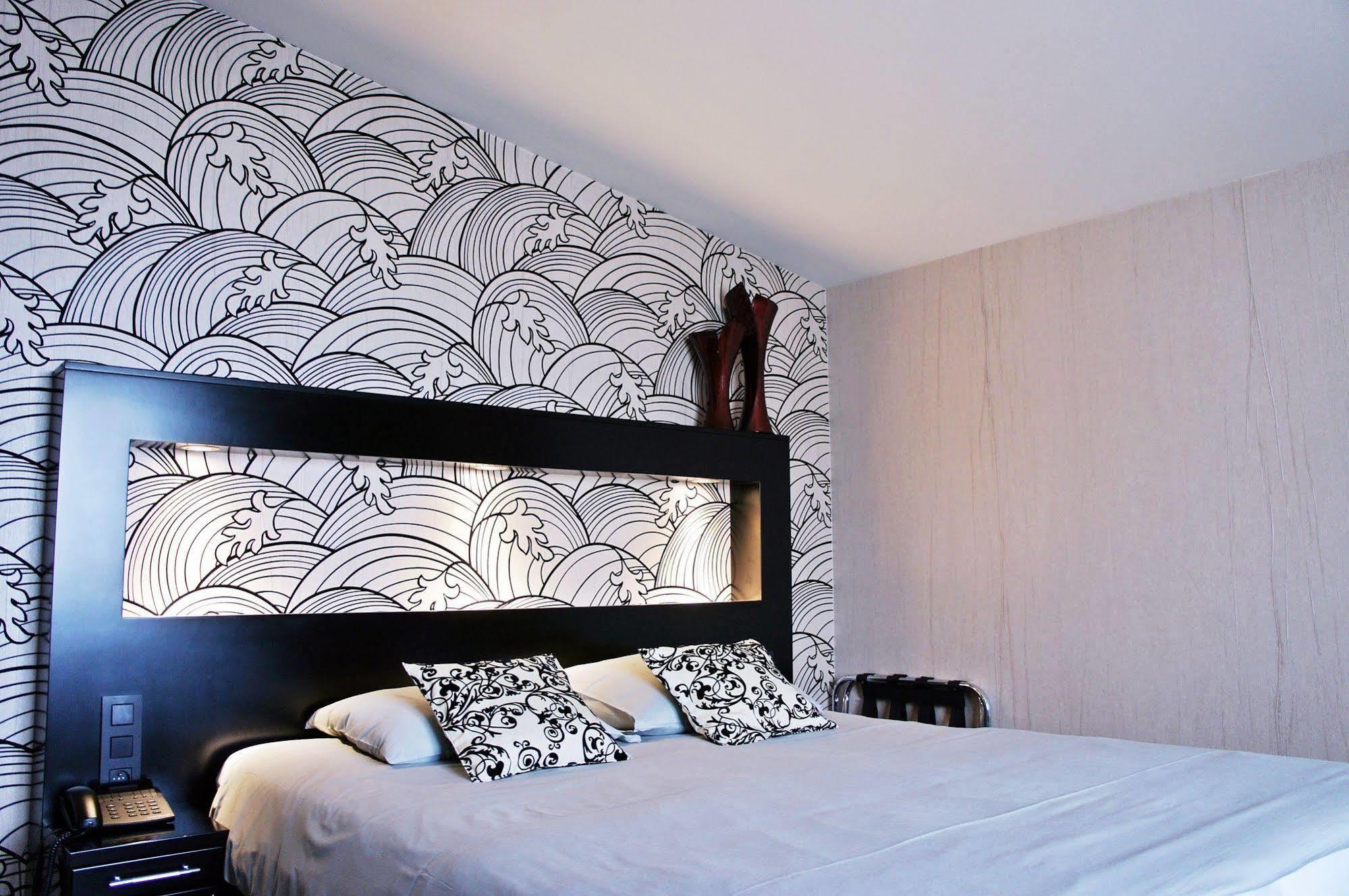 Belrom Hotel Sint-Truiden Esterno foto